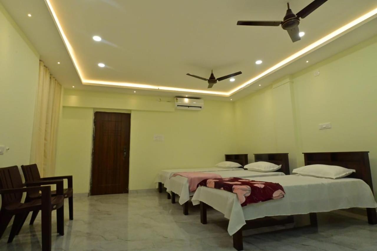 Lodge Gokula