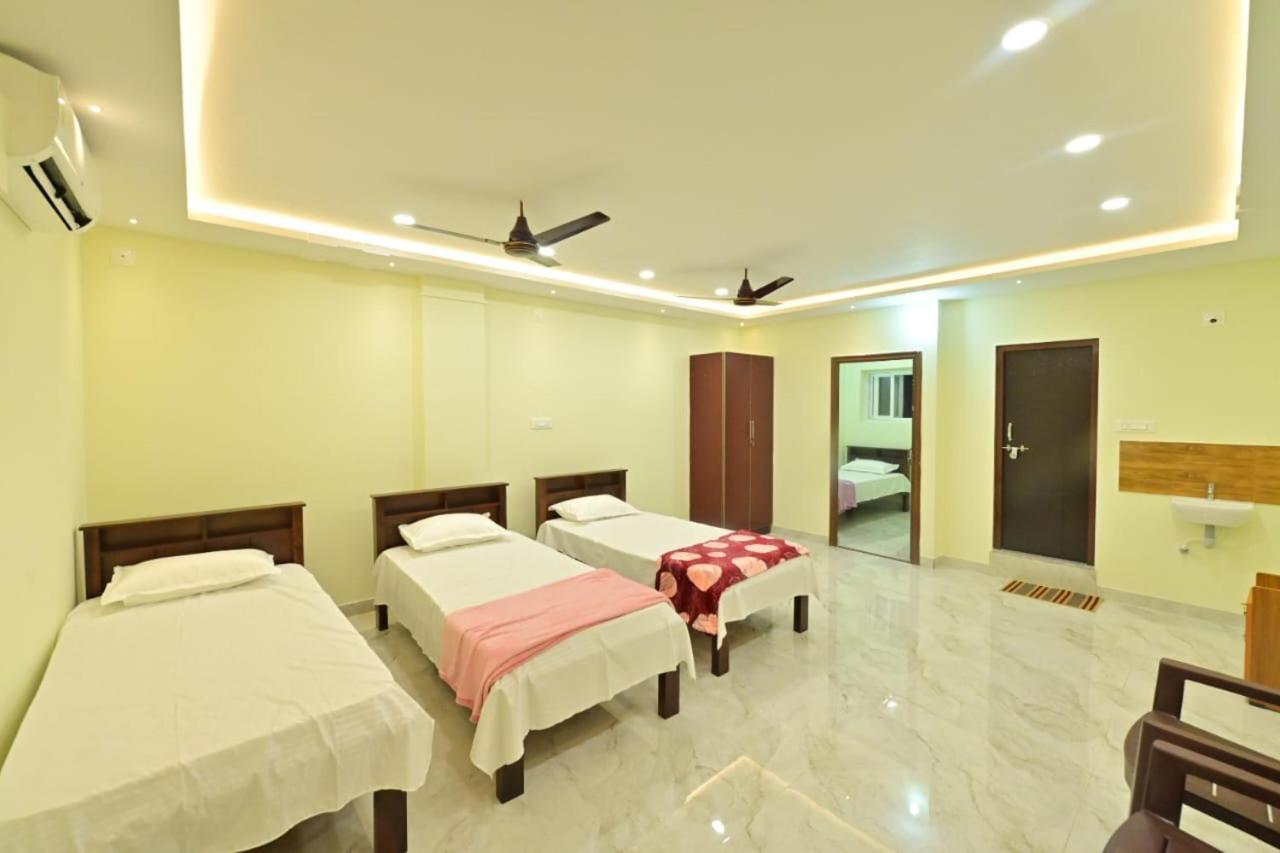 Lodge Gokula Subrahmanya