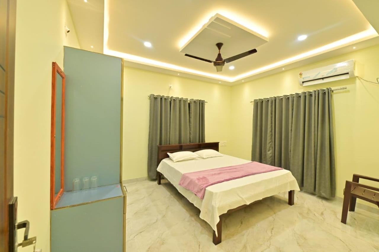 Gokula Lodge Subrahmanya